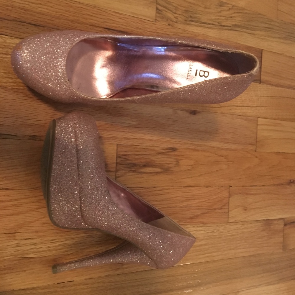 Bakers Size 8 Glitter Heels
